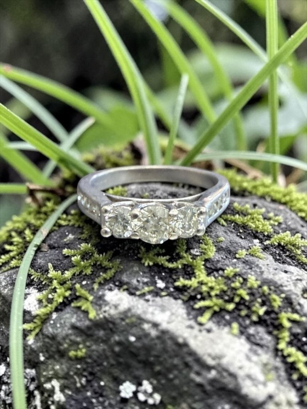 10K White Gold Past,‎ Present, Future Three-Stone Diamond Ring